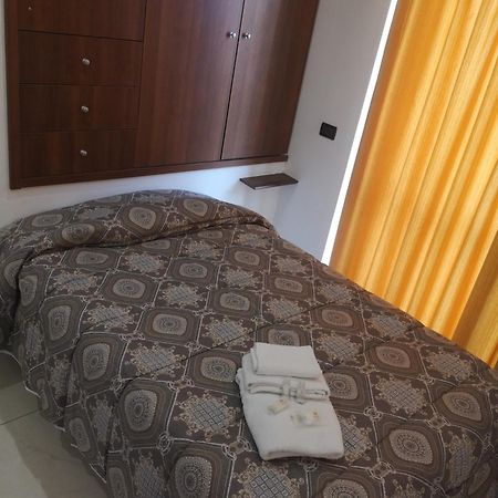 B&B Terracina Holiday Экстерьер фото